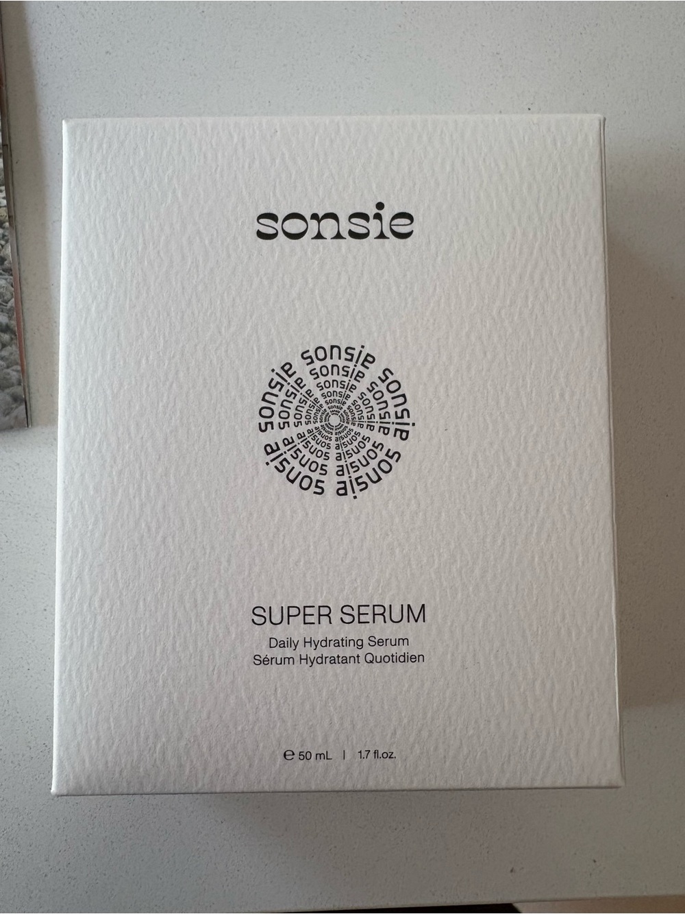 Jilly box Sonsie Super Serum